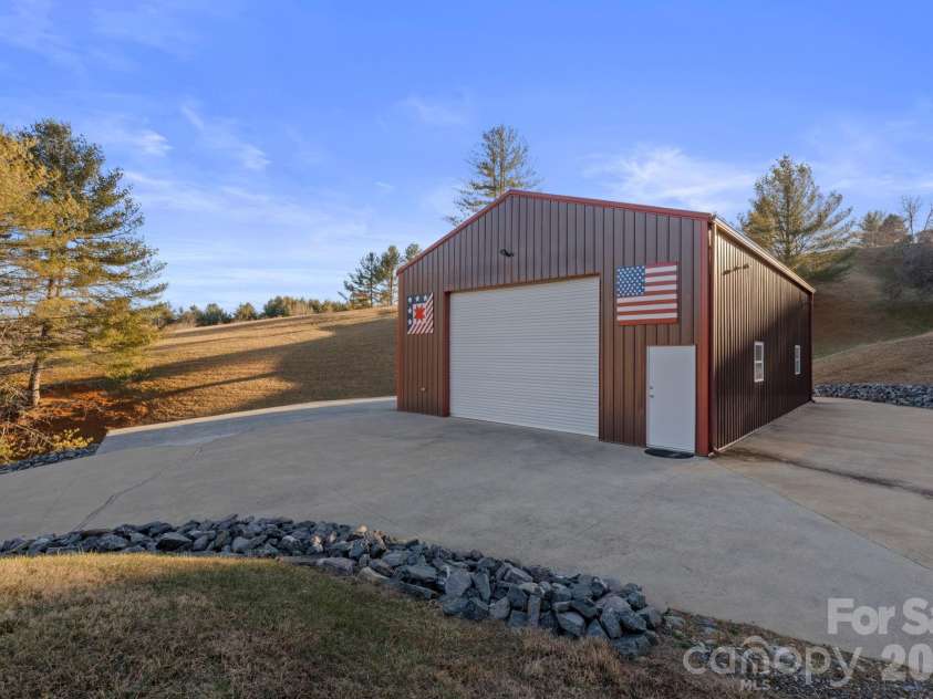 199 Joriann Drive, Crumpler, NC 28617.  MLS# CAR4341577, YatesRealty ID 1302. 
