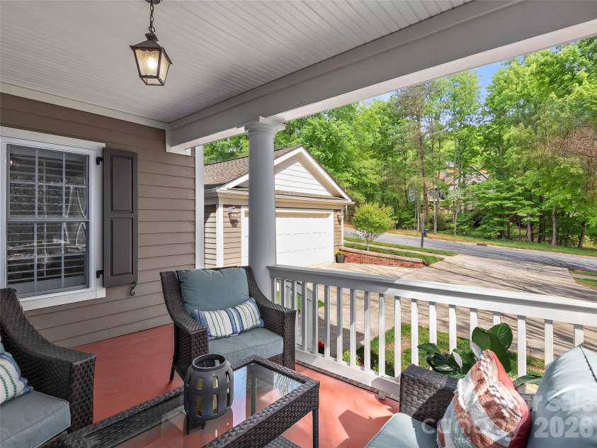 1672 Olmsted Drive, Asheville, NC 28803.  MLS# CAR4368882, YatesRealty ID 13020. 