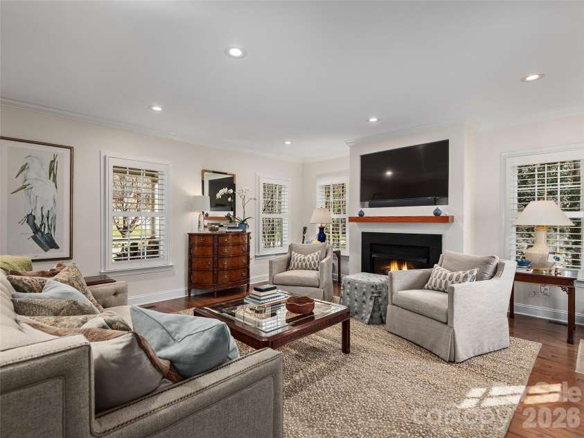 1672 Olmsted Drive, Asheville, NC 28803.  MLS# CAR4368882, YatesRealty ID 13020. 