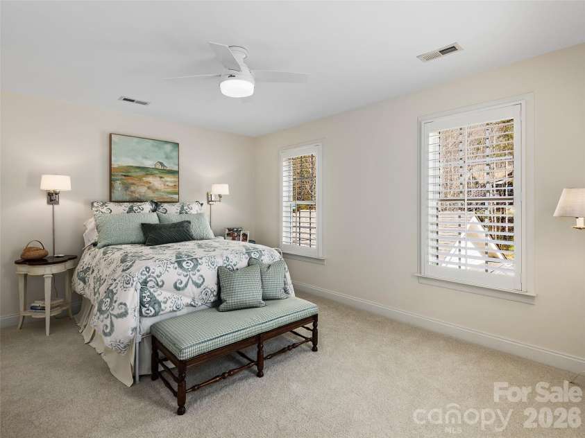 1672 Olmsted Drive, Asheville, NC 28803.  MLS# CAR4368882, YatesRealty ID 13020. 