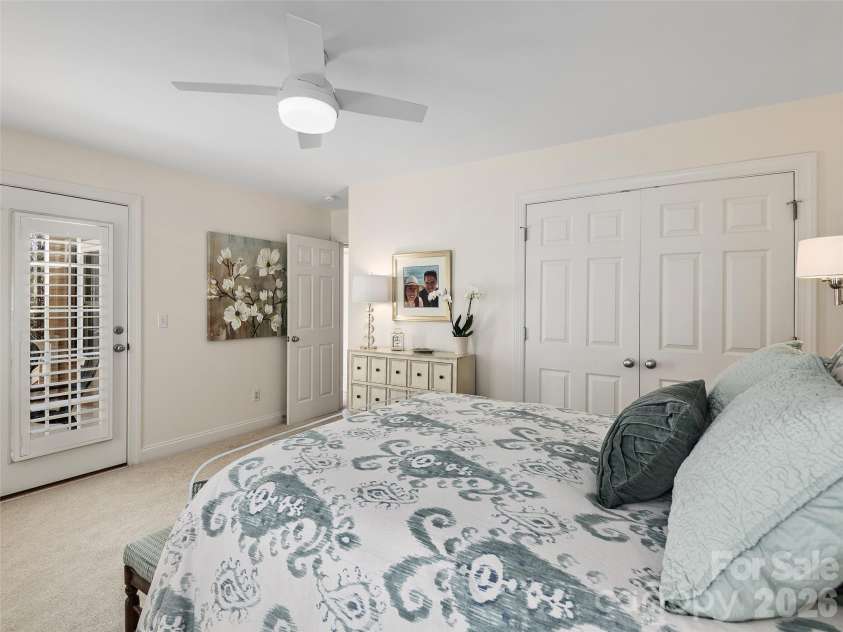 1672 Olmsted Drive, Asheville, NC 28803.  MLS# CAR4368882, YatesRealty ID 13020. 