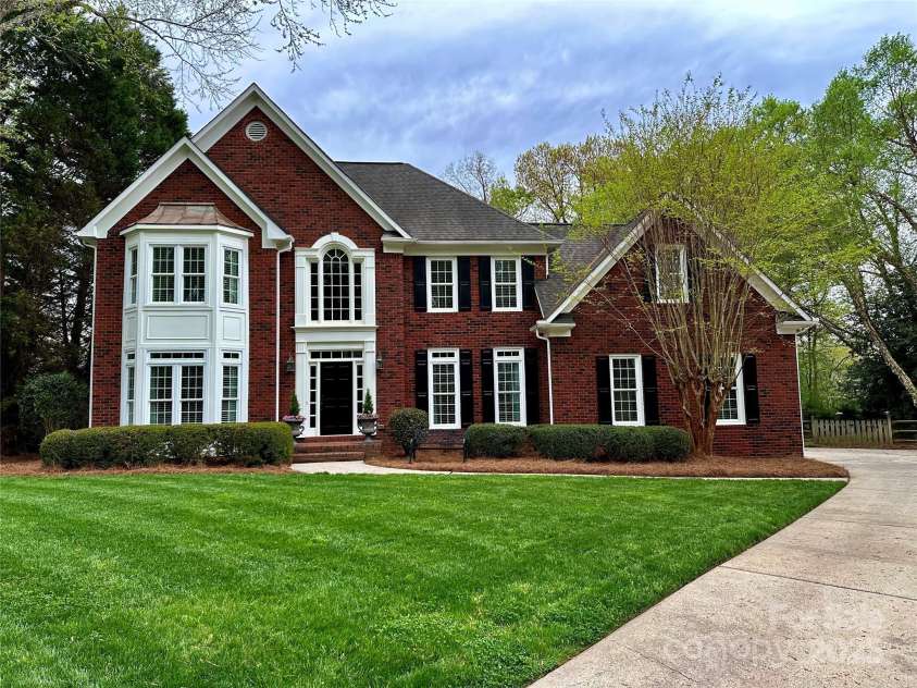 9508 Hayenridge Court, Huntersville, NC 28078.  MLS# CAR4244519, YatesRealty ID 13020. 