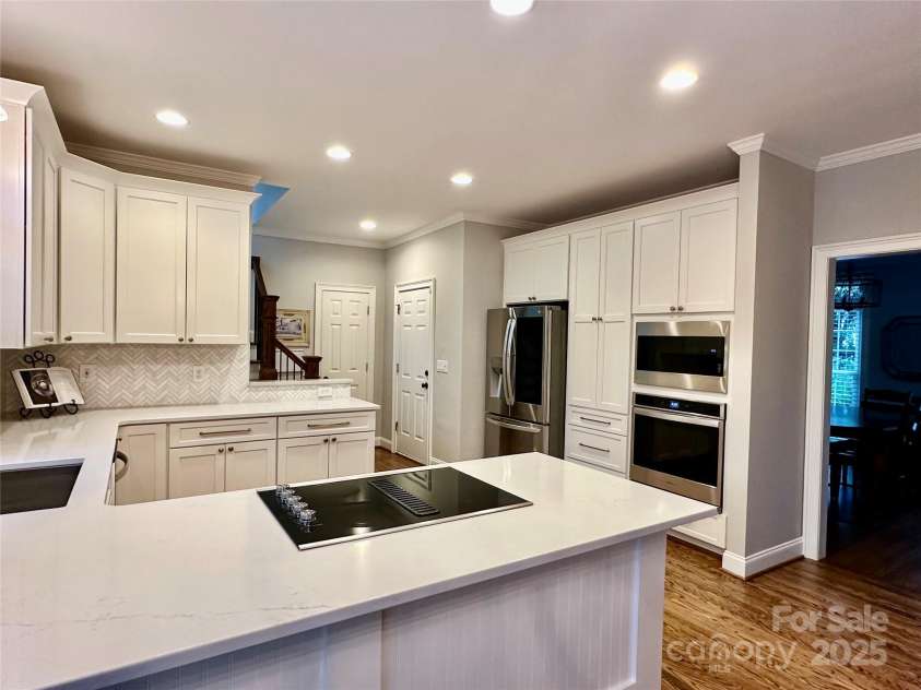 9508 Hayenridge Court, Huntersville, NC 28078.  MLS# CAR4244519, YatesRealty ID 13020. 