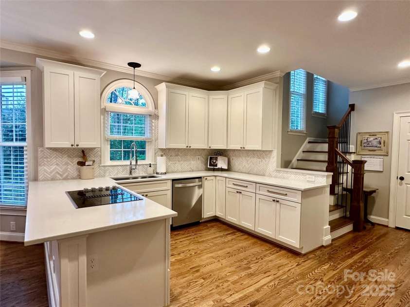 9508 Hayenridge Court, Huntersville, NC 28078.  MLS# CAR4244519, YatesRealty ID 13020. 