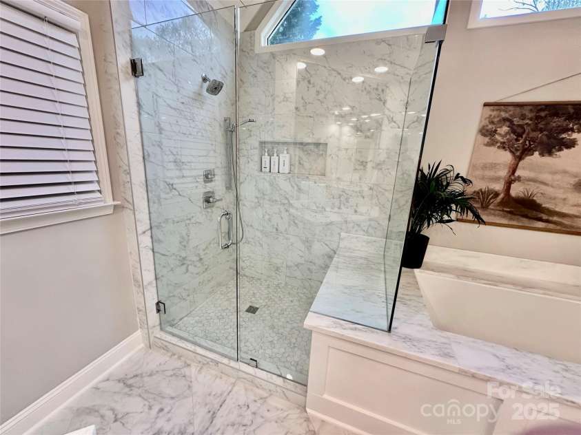 9508 Hayenridge Court, Huntersville, NC 28078.  MLS# CAR4244519, YatesRealty ID 13020. 