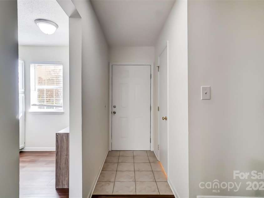 3109 Heathstead Place, Charlotte, NC 28210.  MLS# CAR4254075, YatesRealty ID 13021. 