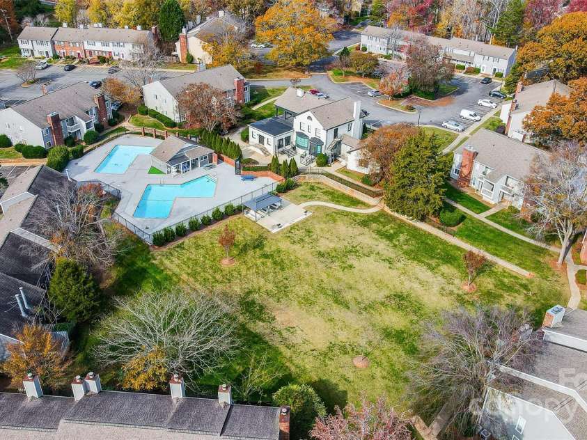 3109 Heathstead Place, Charlotte, NC 28210.  MLS# CAR4254075, YatesRealty ID 13021. 