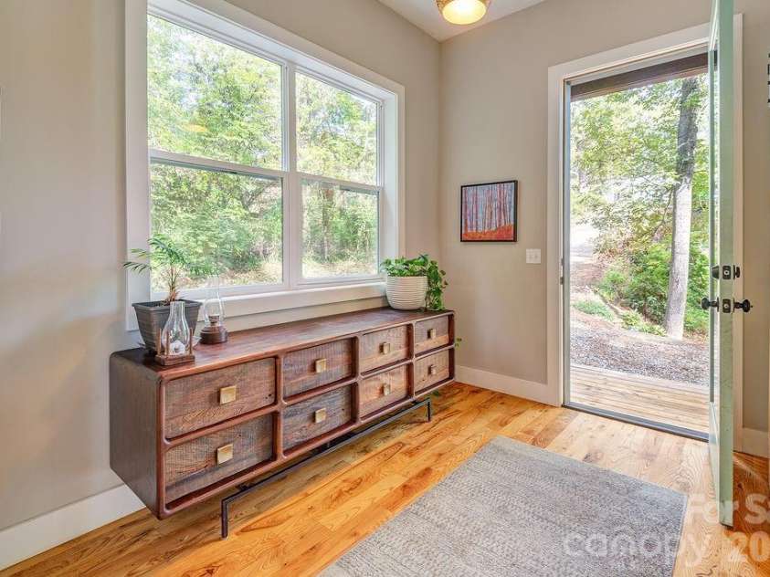 42 Salola Street, Asheville, NC 28806.  MLS# CAR4369930, YatesRealty ID 13021. 