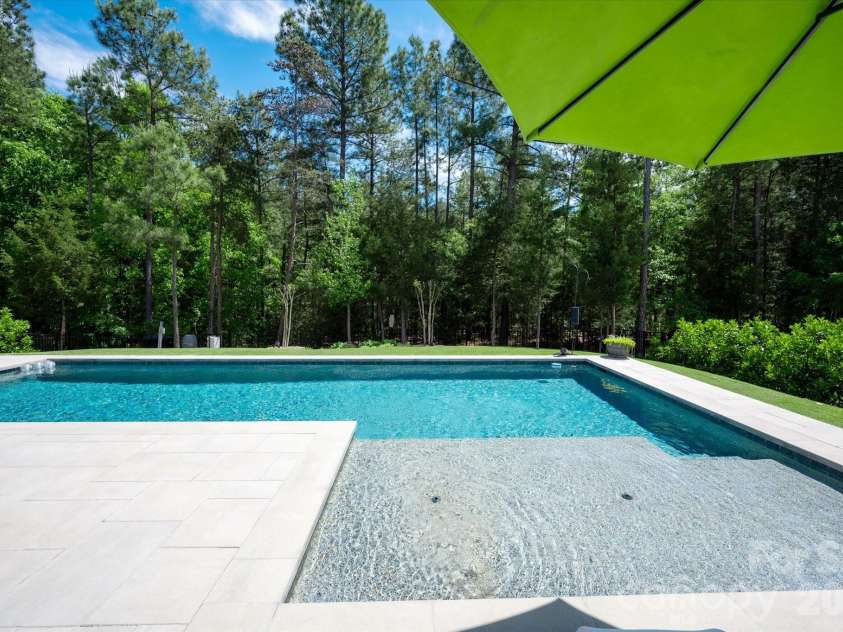 171 Sweet Briar Drive, Fort Mill, SC 29707.  MLS# CAR4370153, YatesRealty ID 13022. 