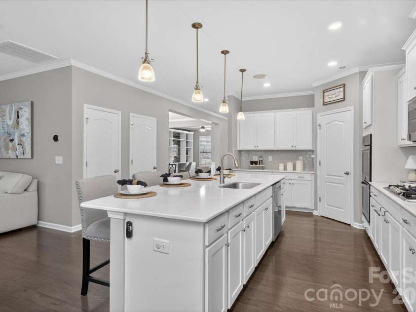 171 Sweet Briar Drive, Fort Mill, SC 29707.  MLS# CAR4370153, YatesRealty ID 13022. 