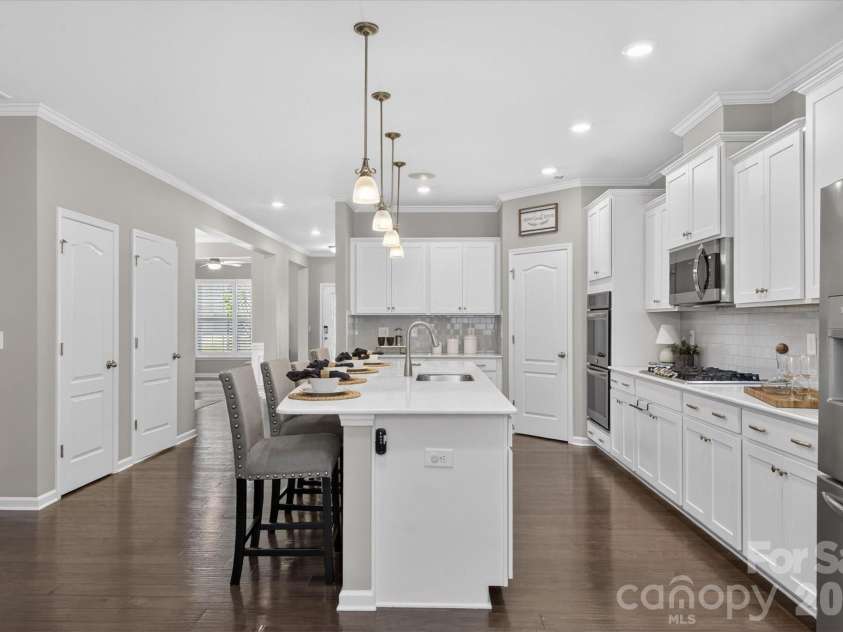171 Sweet Briar Drive, Fort Mill, SC 29707.  MLS# CAR4370153, YatesRealty ID 13022. 