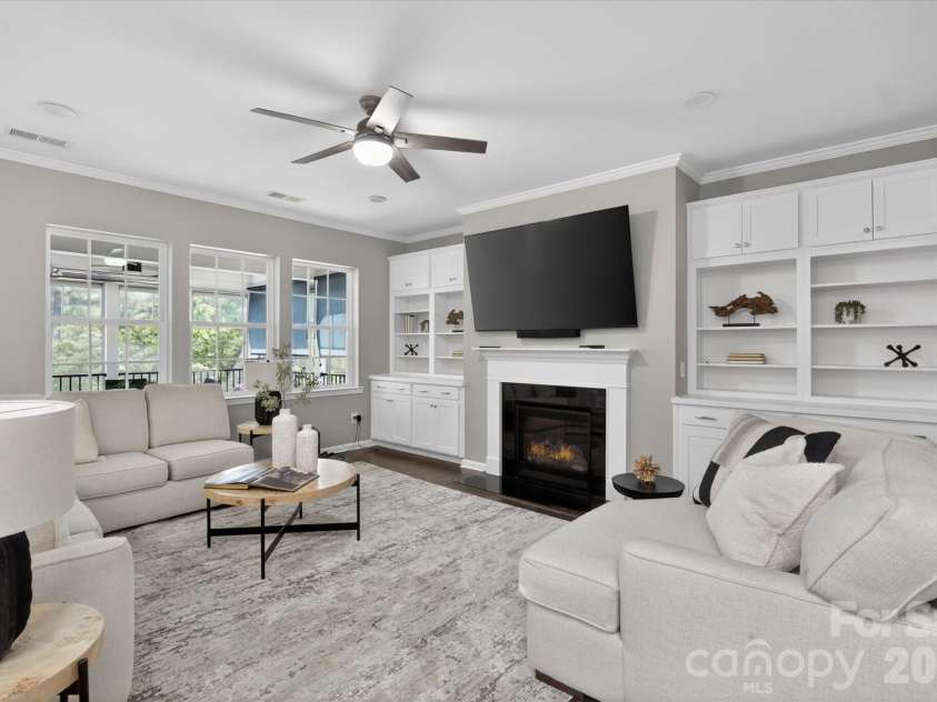 171 Sweet Briar Drive, Fort Mill, SC 29707.  MLS# CAR4370153, YatesRealty ID 13022. 