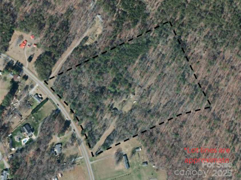 1451 York Road, Kings Mountain, NC 28086.  MLS# CAR4157835, YatesRealty ID 13023. Apex lot lines