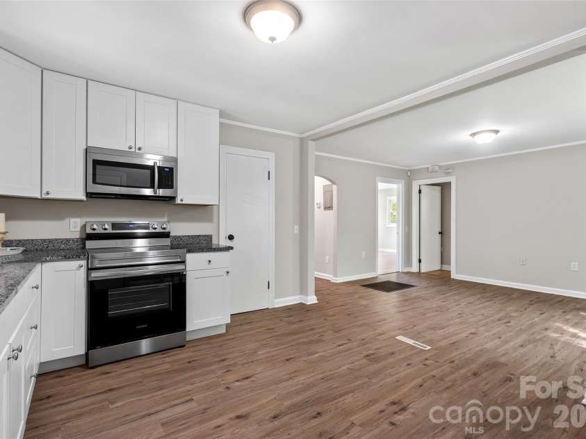 1514 Franklin Street, Gastonia, NC 28054.  MLS# CAR4368520, YatesRealty ID 13026. 