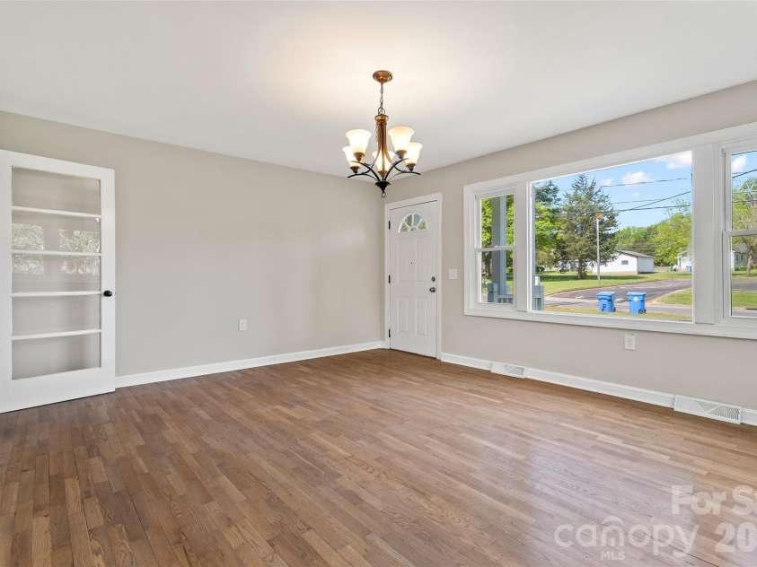 1514 Franklin Street, Gastonia, NC 28054.  MLS# CAR4368520, YatesRealty ID 13026. 