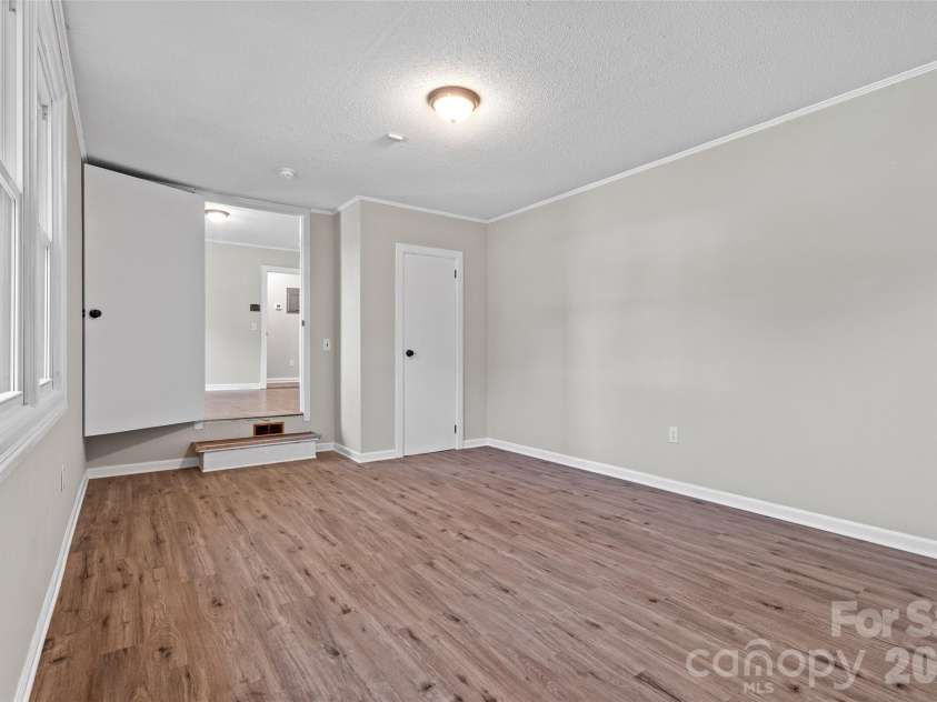 1514 Franklin Street, Gastonia, NC 28054.  MLS# CAR4368520, YatesRealty ID 13026. 