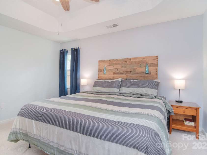 9051 Country Barn Court, Charlotte, NC 28273.  MLS# CAR4256562, YatesRealty ID 13026. 