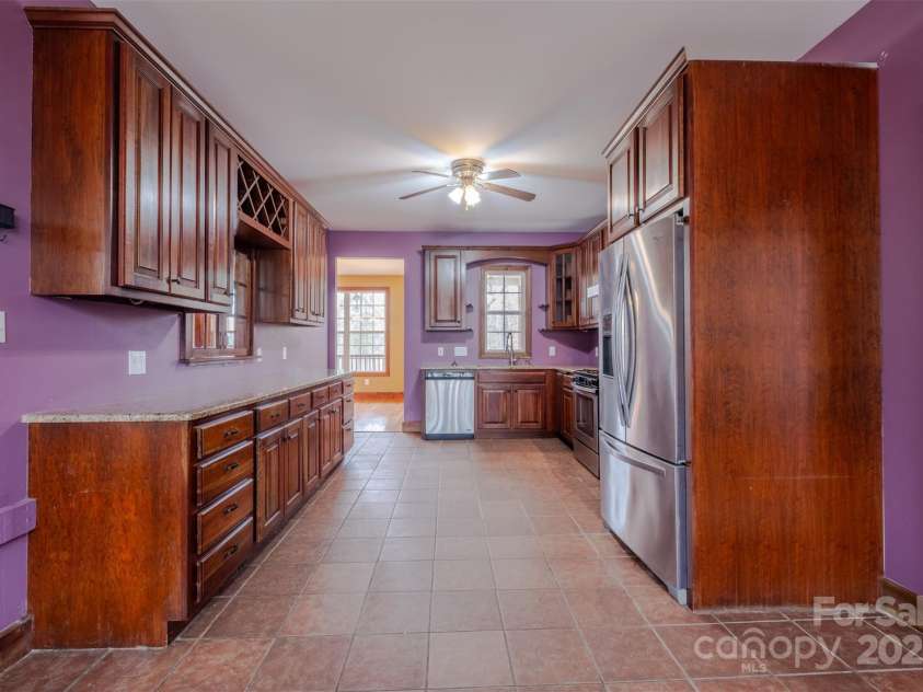 369 Falcon Drive, Concord, NC 28025.  MLS# CAR4223316, YatesRealty ID 13029. 