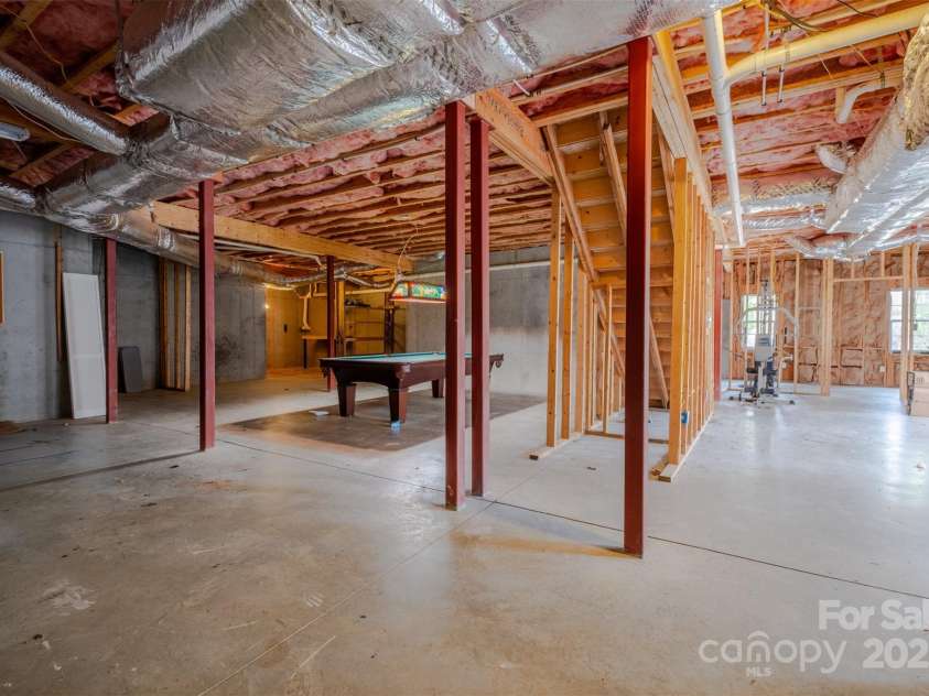 369 Falcon Drive, Concord, NC 28025.  MLS# CAR4223316, YatesRealty ID 13029. 