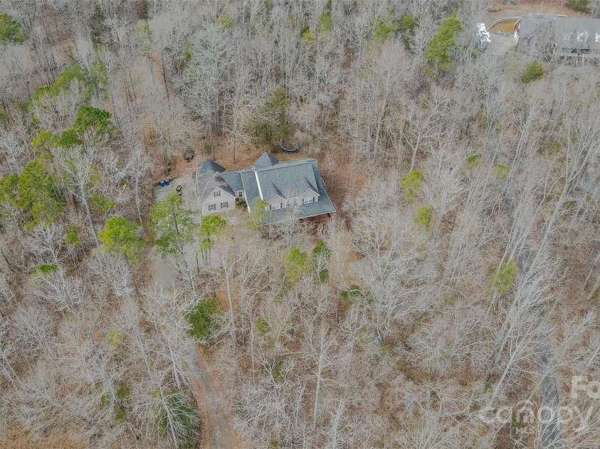 369 Falcon Drive, Concord, NC 28025.  MLS# CAR4223316, YatesRealty ID 13029. 