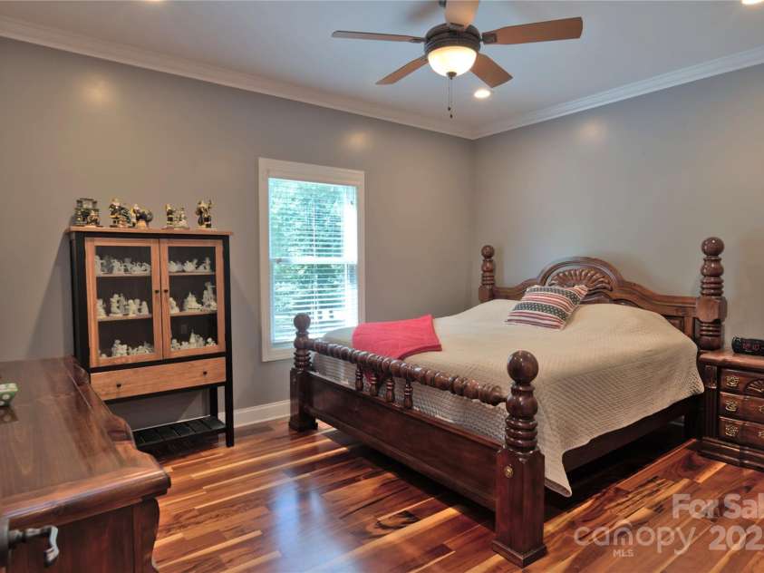 15027 Beatties Ford Road, Huntersville, NC 28078.  MLS# CAR4308450, YatesRealty ID 1303. 2nd bedroom