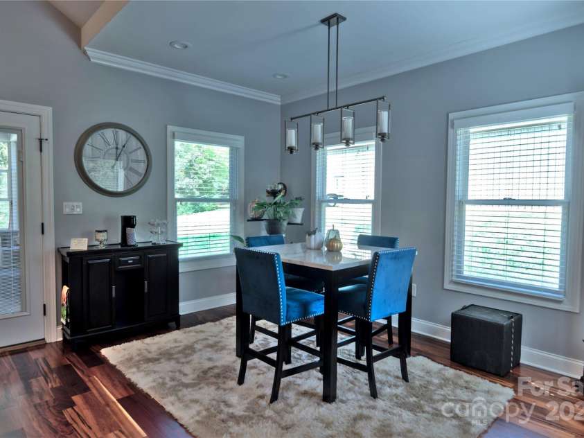 15027 Beatties Ford Road, Huntersville, NC 28078.  MLS# CAR4308450, YatesRealty ID 1303. Dining area