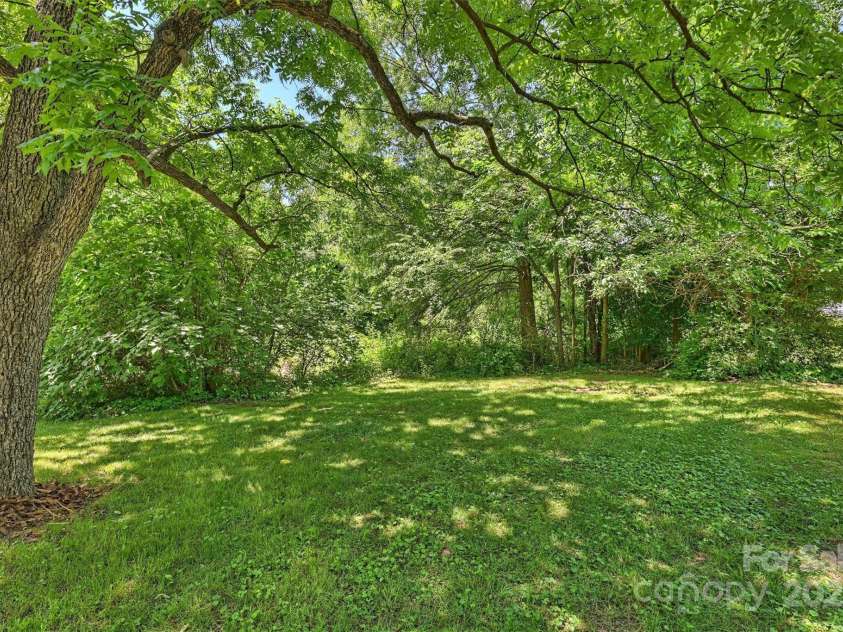 237 McNeely Avenue, Mooresville, NC 28115.  MLS# CAR4227301, YatesRealty ID 1303. 