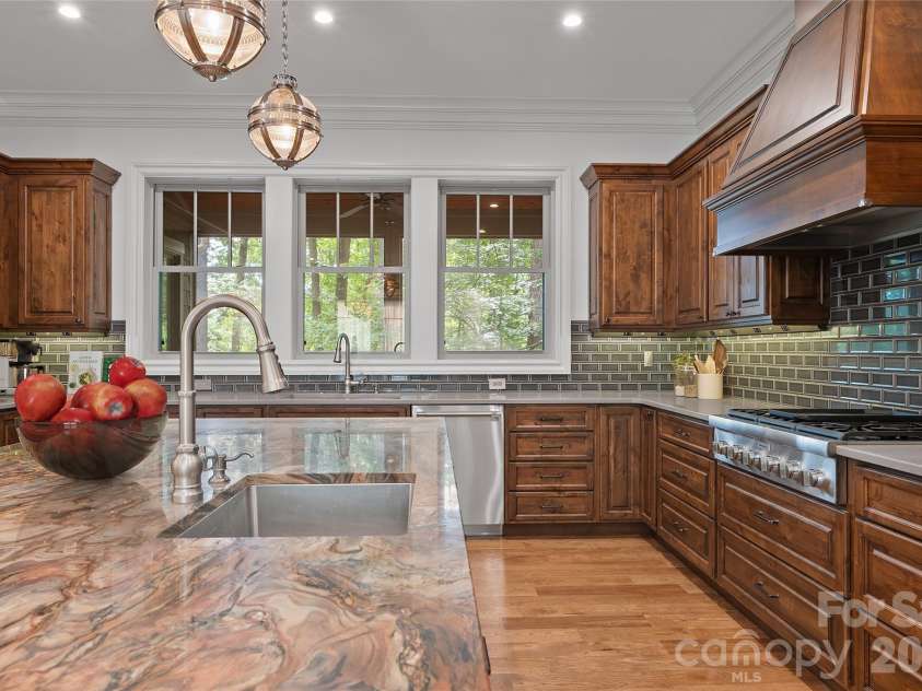 47 Twilight Sedge Drive, Biltmore Lake, NC 28715.  MLS# CAR4211901, YatesRealty ID 1303. 