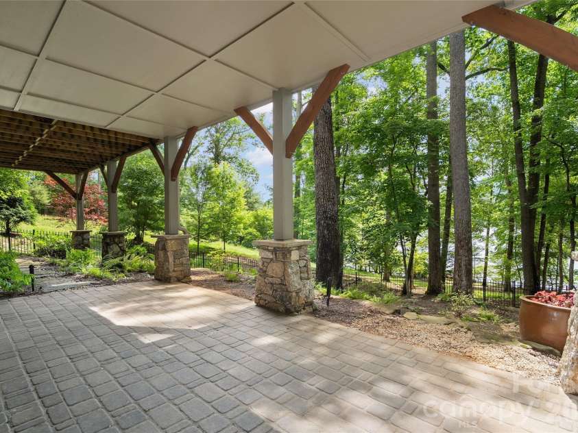 47 Twilight Sedge Drive, Biltmore Lake, NC 28715.  MLS# CAR4211901, YatesRealty ID 1303. 