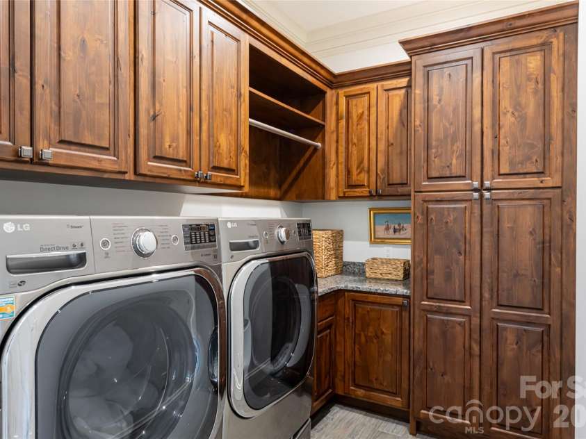 47 Twilight Sedge Drive, Biltmore Lake, NC 28715.  MLS# CAR4211901, YatesRealty ID 1303. Main level laundry room