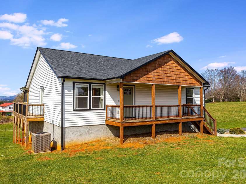 1021 Alexander Road, Leicester, NC 28748.  MLS# CAR4357955, YatesRealty ID 13030. 