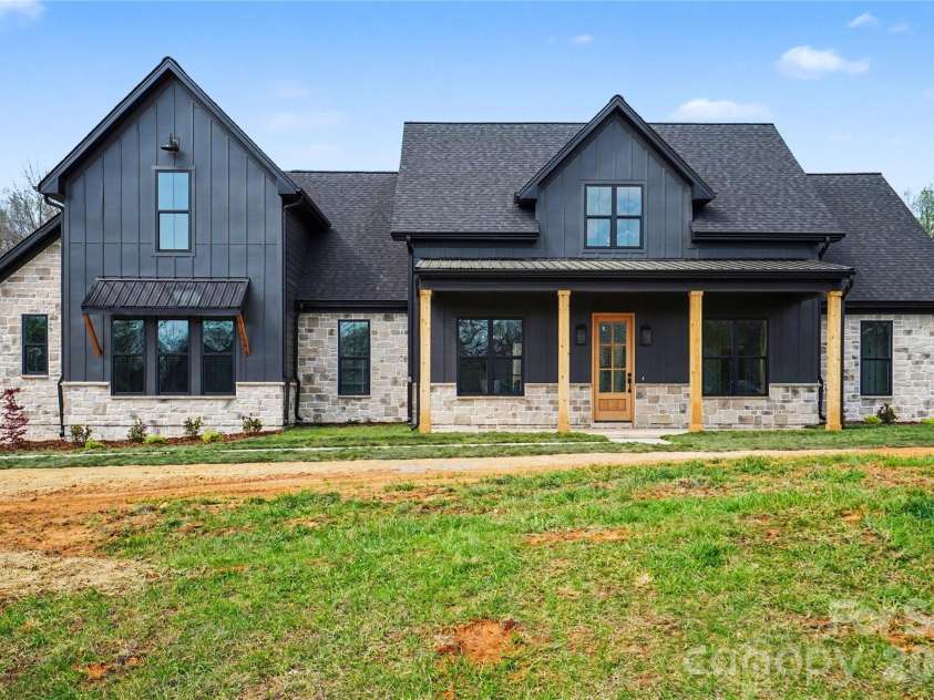 185 Bellingshire Drive, Mt Ulla, NC 28125.  MLS# CAR4353309, YatesRealty ID 13031. 