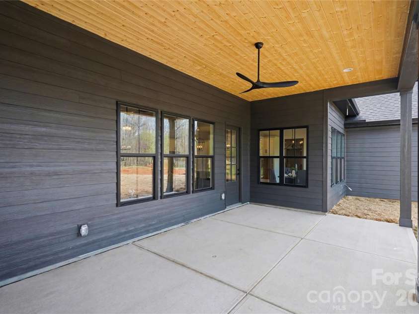 185 Bellingshire Drive, Mt Ulla, NC 28125.  MLS# CAR4353309, YatesRealty ID 13031. 