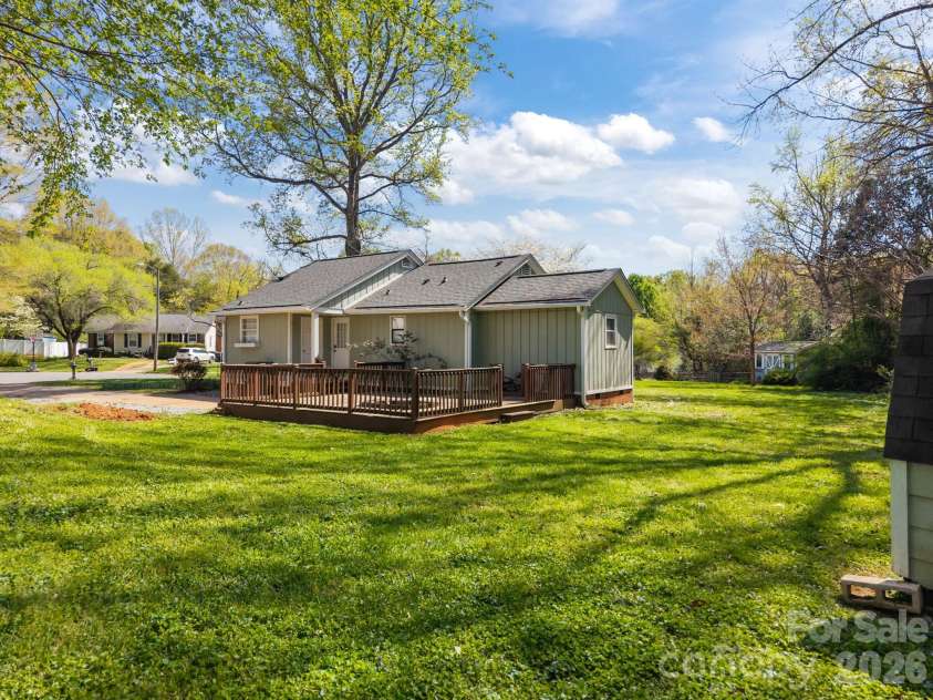 6505 Fallen Spruce Court, Charlotte, NC 28227.  MLS# CAR4361807, YatesRealty ID 13032. 