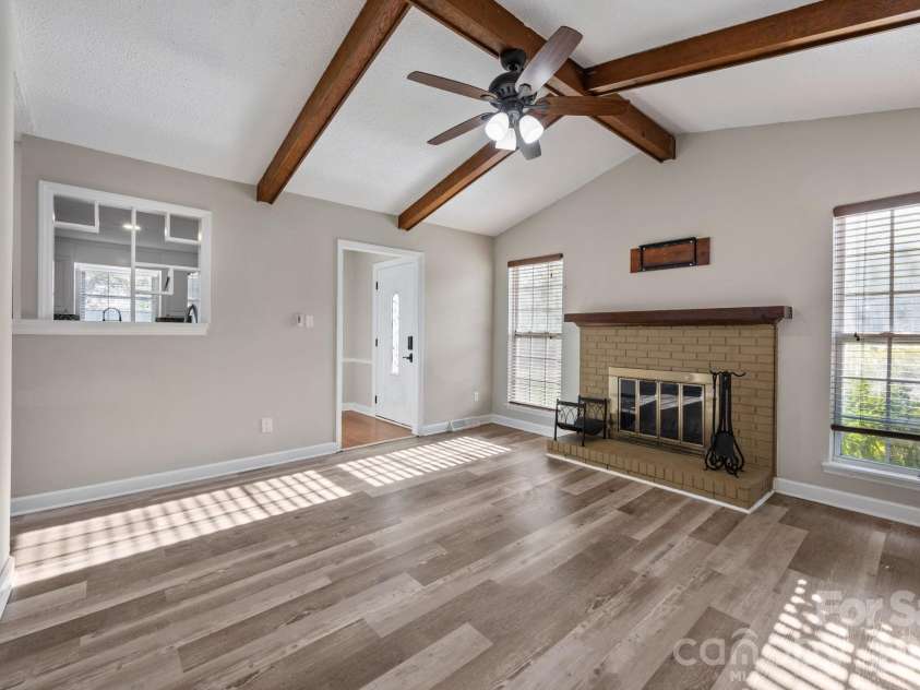 6505 Fallen Spruce Court, Charlotte, NC 28227.  MLS# CAR4361807, YatesRealty ID 13032. 