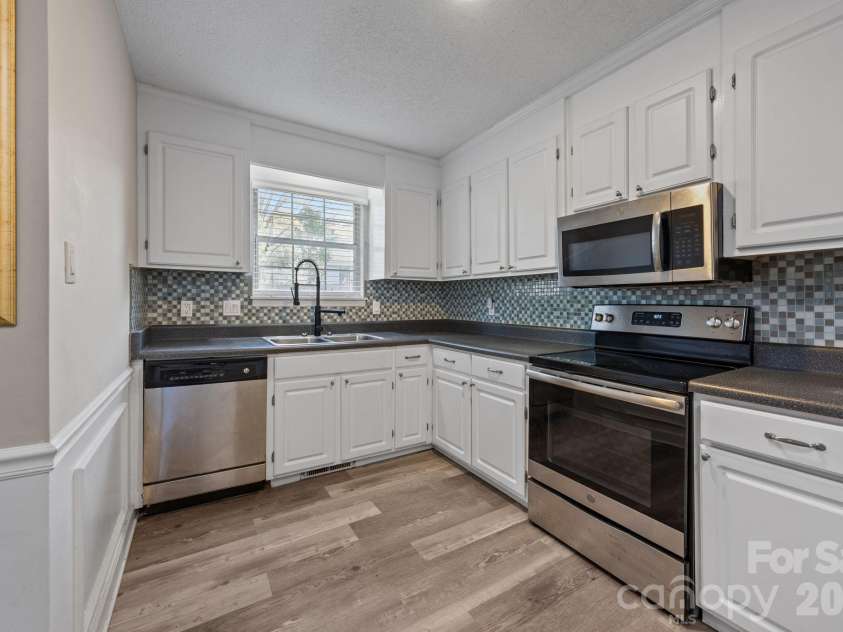 6505 Fallen Spruce Court, Charlotte, NC 28227.  MLS# CAR4361807, YatesRealty ID 13032. 