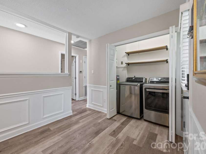 6505 Fallen Spruce Court, Charlotte, NC 28227.  MLS# CAR4361807, YatesRealty ID 13032. 