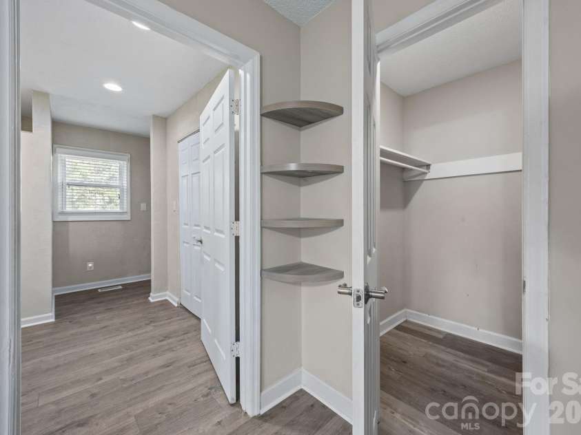 6505 Fallen Spruce Court, Charlotte, NC 28227.  MLS# CAR4361807, YatesRealty ID 13032. 