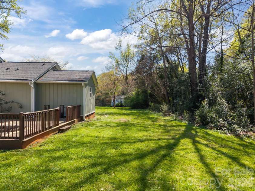 6505 Fallen Spruce Court, Charlotte, NC 28227.  MLS# CAR4361807, YatesRealty ID 13032. 