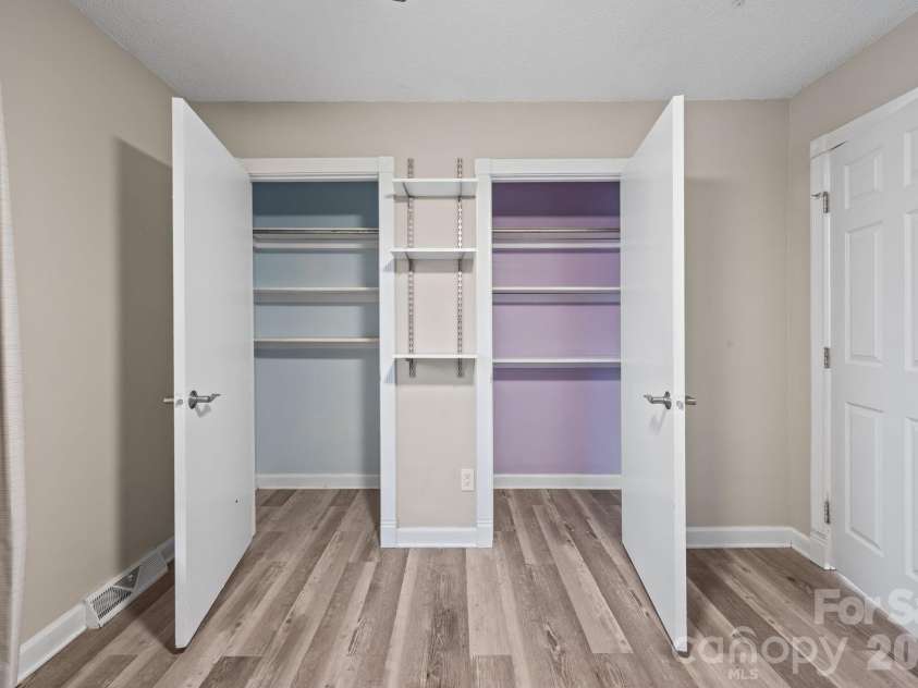 6505 Fallen Spruce Court, Charlotte, NC 28227.  MLS# CAR4361807, YatesRealty ID 13032. Double closets