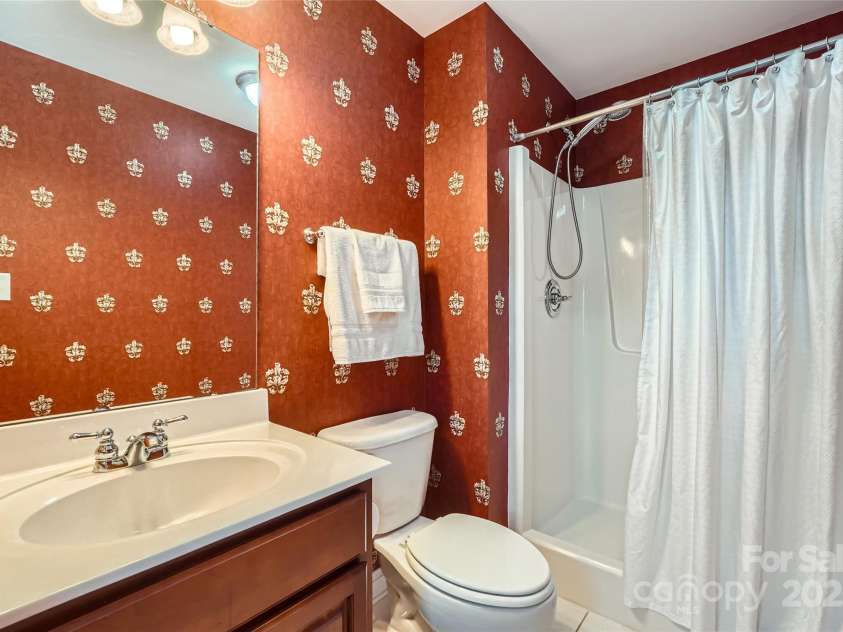 534 Ballymote Court, Matthews, NC 28104.  MLS# CAR4254884, YatesRealty ID 13034. 