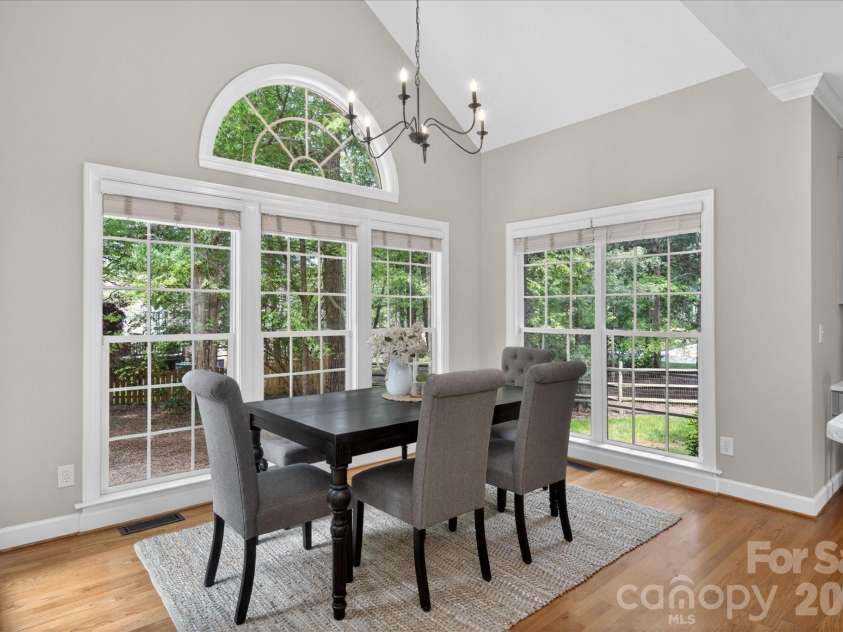 8700 Edgewater Court, Waxhaw, NC 28173.  MLS# CAR4369059, YatesRealty ID 13034. 