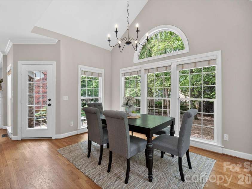 8700 Edgewater Court, Waxhaw, NC 28173.  MLS# CAR4369059, YatesRealty ID 13034. 