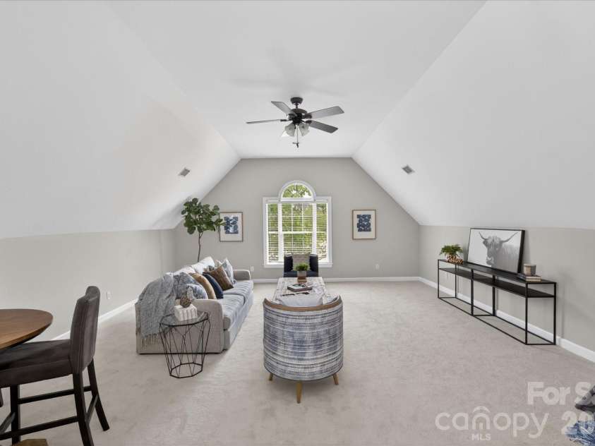 8700 Edgewater Court, Waxhaw, NC 28173.  MLS# CAR4369059, YatesRealty ID 13034. 