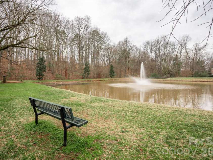 8700 Edgewater Court, Waxhaw, NC 28173.  MLS# CAR4369059, YatesRealty ID 13034. 