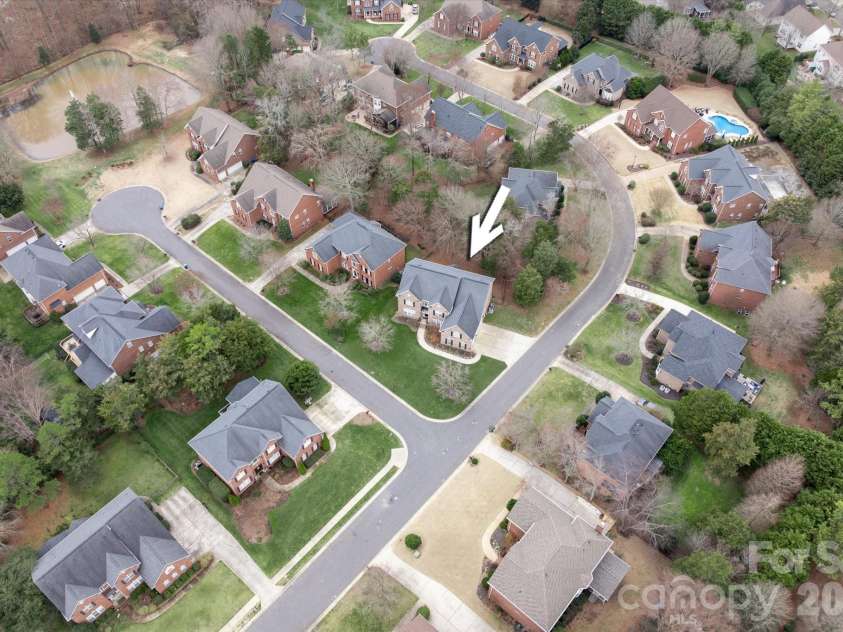 8700 Edgewater Court, Waxhaw, NC 28173.  MLS# CAR4369059, YatesRealty ID 13034. 