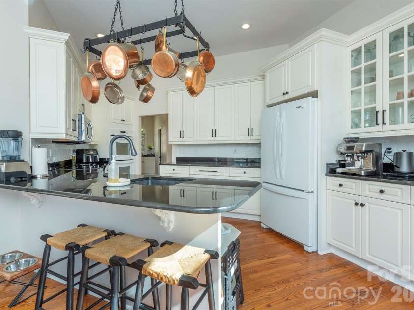 11 High Meadow Drive, Weaverville, NC 28787.  MLS# CAR4369985, YatesRealty ID 13035. 
