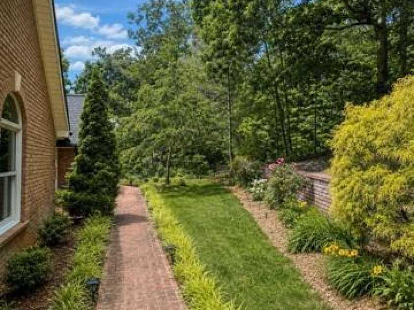 11 High Meadow Drive, Weaverville, NC 28787.  MLS# CAR4369985, YatesRealty ID 13035. 