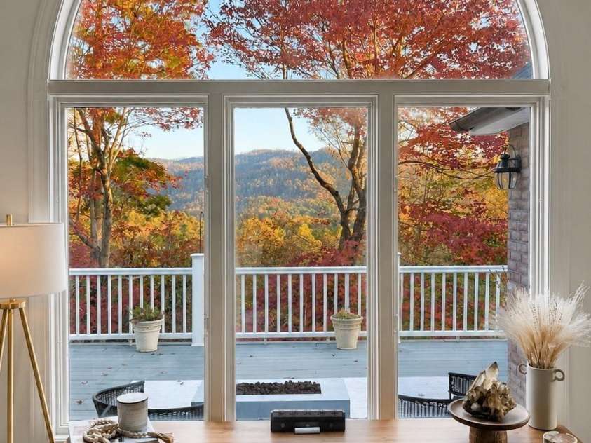 11 High Meadow Drive, Weaverville, NC 28787.  MLS# CAR4369985, YatesRealty ID 13035. Fall at 11 High Meadow