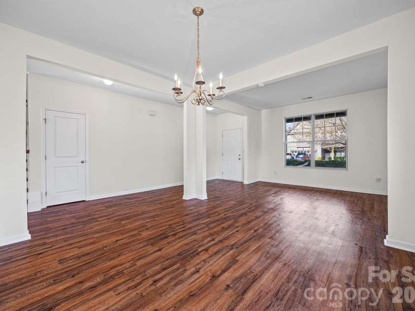 526 Danson Drive, Fort Mill, SC 29715.  MLS# CAR4354360, YatesRealty ID 13036. 